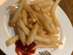 -Geneva日内瓦餐厅(西郊宝成花苑店)