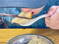 -黄阿姨锅贴大王(万航渡路店)