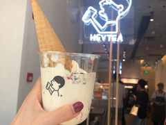 芝芝脆筒-喜茶(上海兴业太古汇店)
