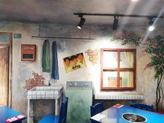 大堂-马路边边麻辣烫联盟路店