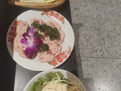 -伍师兄市井火锅(东部星悦天地店)