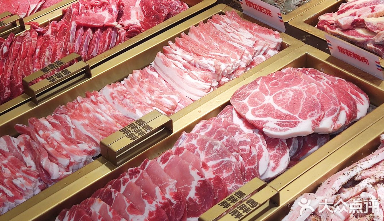 这家超级无限自助烤肉的含金量｜谁吃谁懂