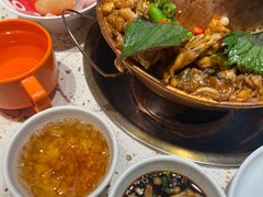 -老佛爷铜炉蛙锅(东门老街店)