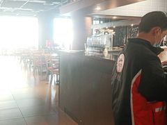 -必胜客(八一店)