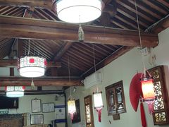 大堂-丽江庭院·云南野生菌·海鲜火锅(鼓楼四合院店)