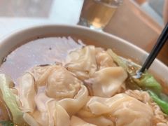 鲜虾云吞面-皇后餐厅-煲仔·小菜·打边炉(古北店)