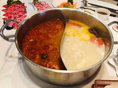 双拼锅底-红门金汤·港式火锅(英皇集团中心店)
