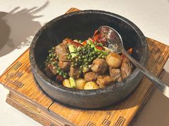 -成隆行·蟹王府(淮海店)