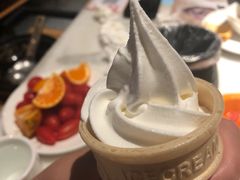 -煲宫猪肚鸡(晶品店)