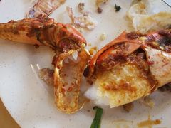 -大树下海鲜饭店