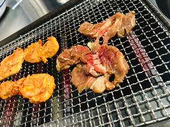 -马路牙子地桌烤肉(工体店)