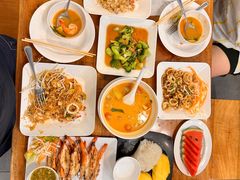 -两兄弟Song Pee Nong(2号店)