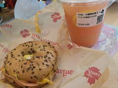 -Tims天好咖啡·贝果(拉斐尔云廊店)