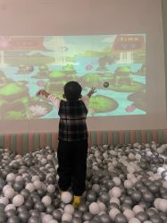 -奈尔宝家庭中心·亲子餐厅(华采天地店)