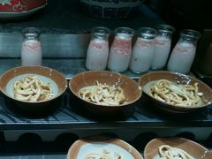 -岷山饭店-芝芝自助餐厅