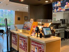 -麦当劳(华亚广场店)
