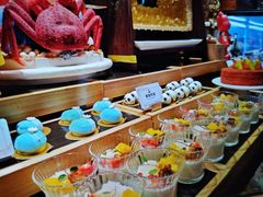 -雍容荟帝王蟹活龙虾展台自助(IFS黑金店)