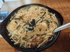 -天瑞福云南过桥米线(十里河店)