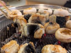 -围炉肉舍•炭烤活鳗•丹东海鲜烤肉(步行街店)