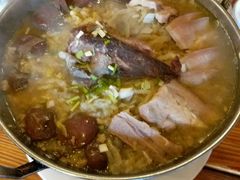 -闯关东东北农家菜(崂山石老人店)