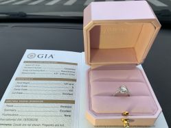 -威德钻石-克拉钻大本营(南京东路店)