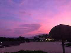 -亚龙湾希尔顿自助餐厅·海鲜·烧烤·沙滩BBQ·现场乐队