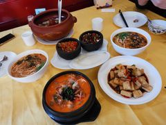 小锅米线-蝴蝶泉宾馆-中餐厅