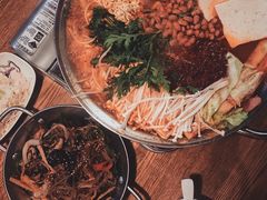 部队火锅-富乐满韩国正宗炸鸡韩国料理(虹泉路店)