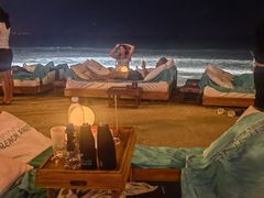 -FINNS Beach Club