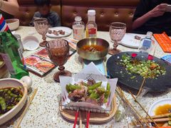 -小董哥烤串·爆汁大油边(故宫店)