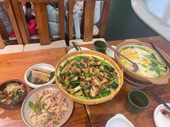 -云海肴·汽锅鸡·云南菜(美罗城店)