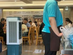 -海兰江石锅饭(水上店)