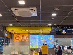 -麦当劳(轻轨曹杨路店)