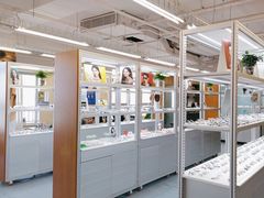 -无奔眼镜·蔡司·依视路授权店(马家堡店)