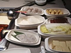 -海底捞火锅(新松江路店)