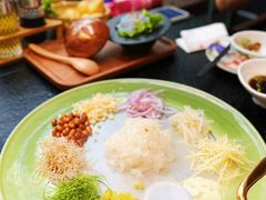 -得意咚瓜·顺德鱼生·冬瓜火锅(深圳首店)
