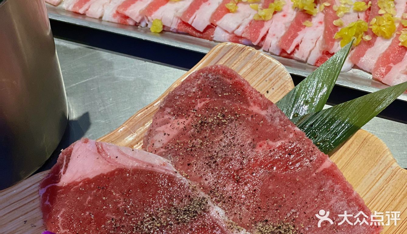 这家平价又好吃的烤肉店爱住了[礼花]
