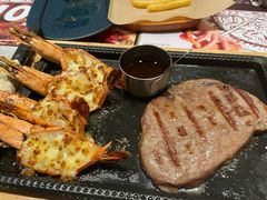 -必胜客(仲盛商城王安宇主题店)