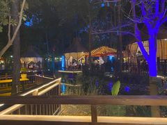 -二荆条·蜀鲜汇城市森林火锅