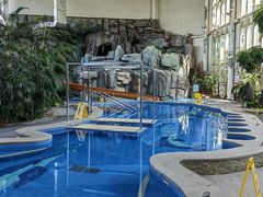 -中家鑫园温泉酒店鑫悦汤泉