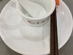 -李春秋驴肉火烧总店