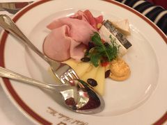 -Cafe Sacher(WIEN)