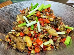 -蛮佬拾·乡里土菜馆(河西王府井店)