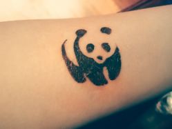 -鳌首刺青纹身 穿孔饰品店