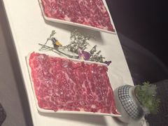 -左庭右院鲜牛肉火锅黑金店(陆家嘴中心店)