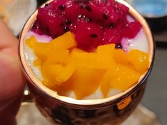 -铭牛烧肉·和牛海鲜自助(高新月牙湖店)