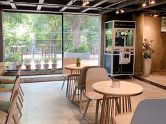 -ADO KAFE(大学城店)