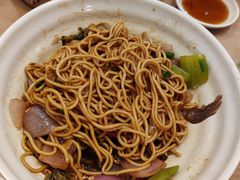 -佬钱湾仔(衣裳街店)