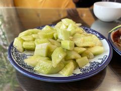蒜泥黄瓜-壹阁胡羊焖饼(特色小吃街店)