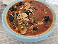 -小鱼小面(小汤山店)